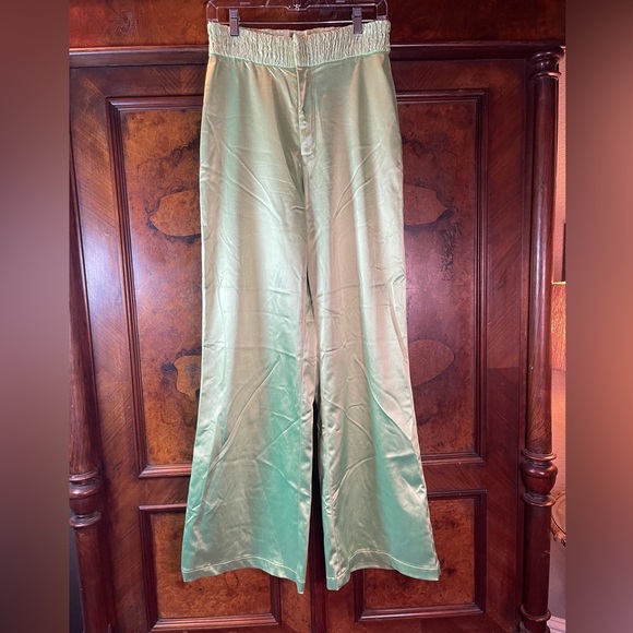 Aliette Green Silk Pants GUC - Picture 6 of 14